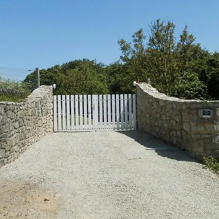 Location Tromeal Lasalle Appartamento